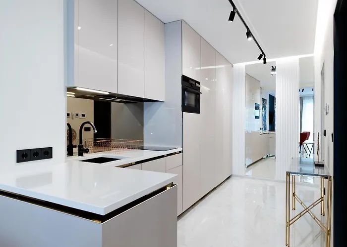 Sunhill Luxury - Castle District - Free Parking Appartement