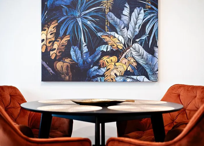 Sunhill Luxury - Castle District - Free Parking דירה