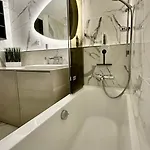 Sunhill Luxury - Castle District - Free Parking בודפשט